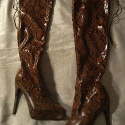 Brand New Ladies Size 8 And 1/2 Thigh High Leopard Print Boots