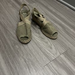 Green Women Shose 