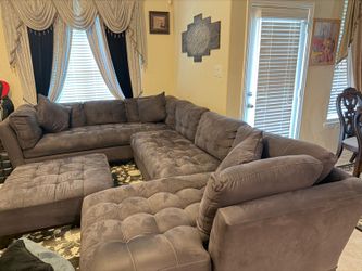 Sectional sofa with ottoman  - Gray