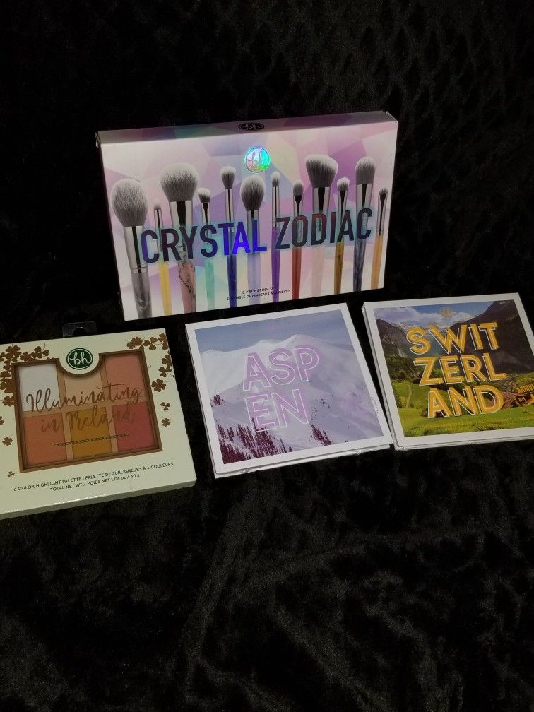 BH cosmetics eyeshadow highlighter and brush set 