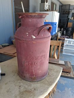 Vintage 1941 Bordens dairy Phoenix milk can