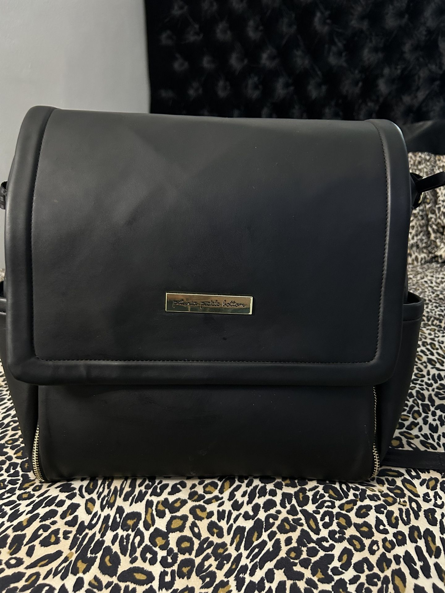 Diaper Bag (petunia pickle bottom)