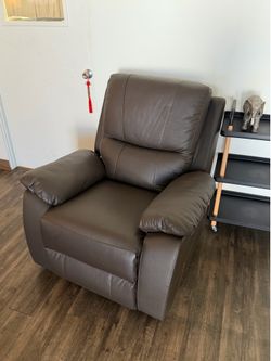 Real Leather Electric Recliner with USB Port