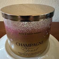 Bath & Body Works Candle