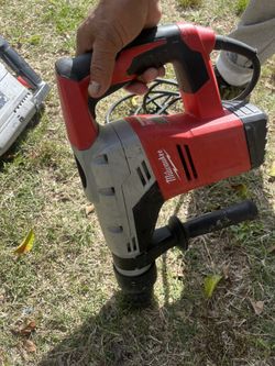 Milwaukee Hammer Drill