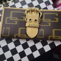 Early 2000s GUESS WALLET 