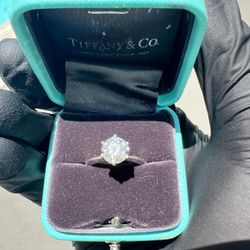 $40k MSRP Tiffany & Co 1.78  I/VS2 Round Diamond Plat Engagement Ring Size 5.25