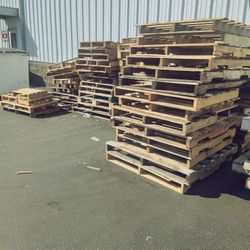 Free Wood Or Pallets.