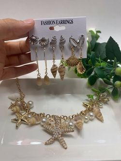 Fashion Bohemian Conch Shell Drop Earrings Set (6 Pairs) and Bracelet