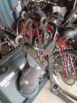 Bike rack I believe it's a 2-inch hole for your trailer hitch good condition $80