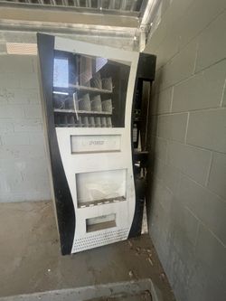 Parts Or Restore Vending Machine