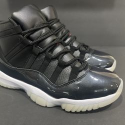 Air Jordan Retro 11  Black Leather An White Bottoms 