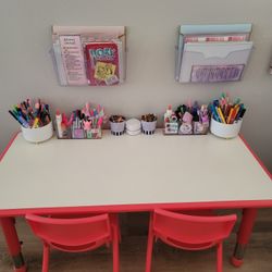 1 Children's Table and 4 Chairs Set