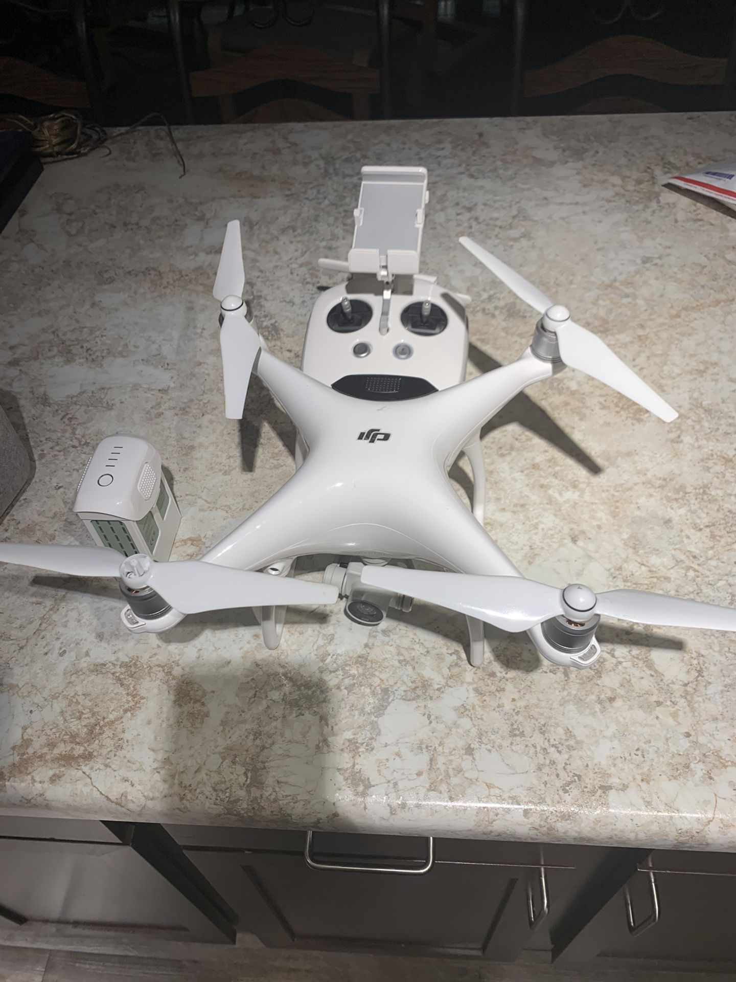 DJI Phantom 4 w/ extra battery, props, and Extreme 64GB SD