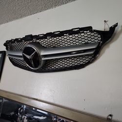 2019 Mercedes Benz C43 AMG Front Grill 