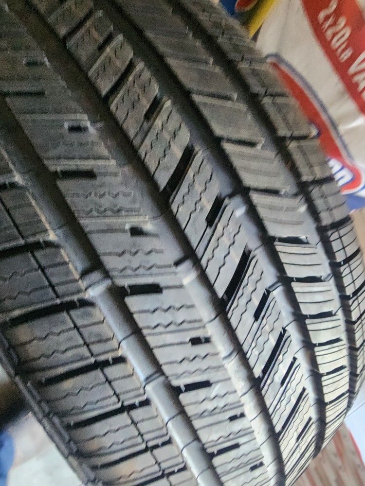 one bridgestone 19inch tire