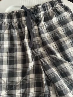 New! Men’s Sleepwear Shorts Sz M Fruit of the Loom