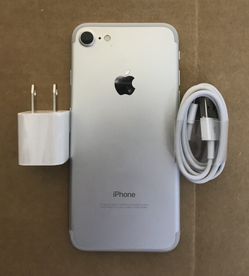 iPhone 7 32GB Factory Unlocked
