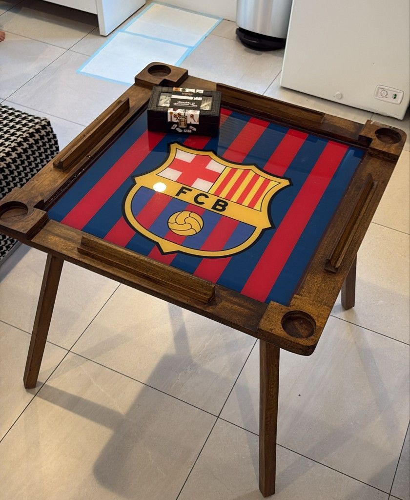 Domino Tables
