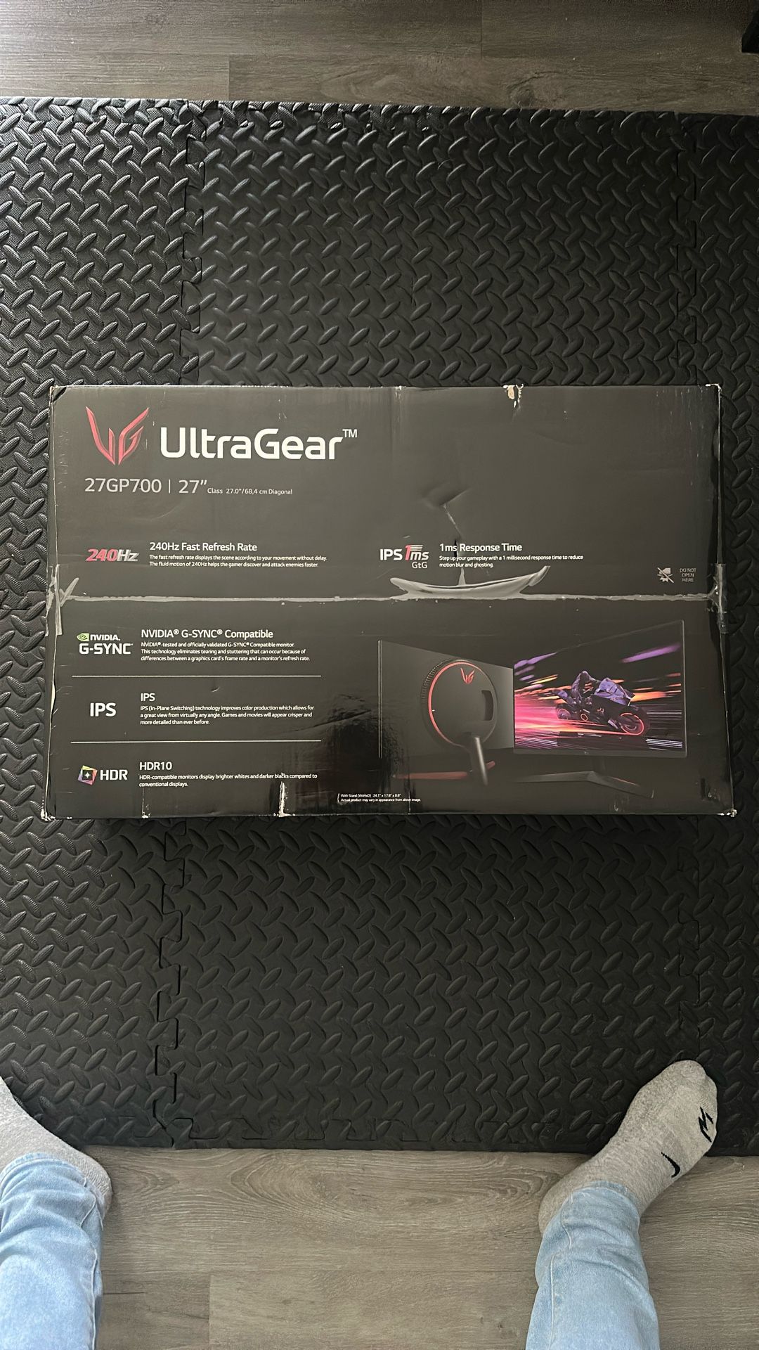 Monitor LG.