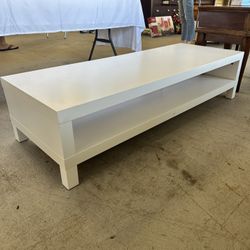Short White Coffee Table