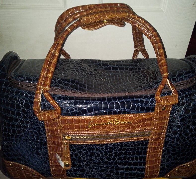 New Jessica Simpson Luggage Rolling Duffel Bag