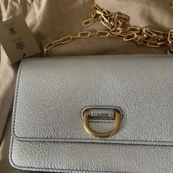 Burberry D-ring Bag Silver Color New. Price Is FINAL . No Returns Or Exchange.