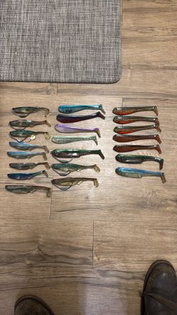 Weedless swimbaits