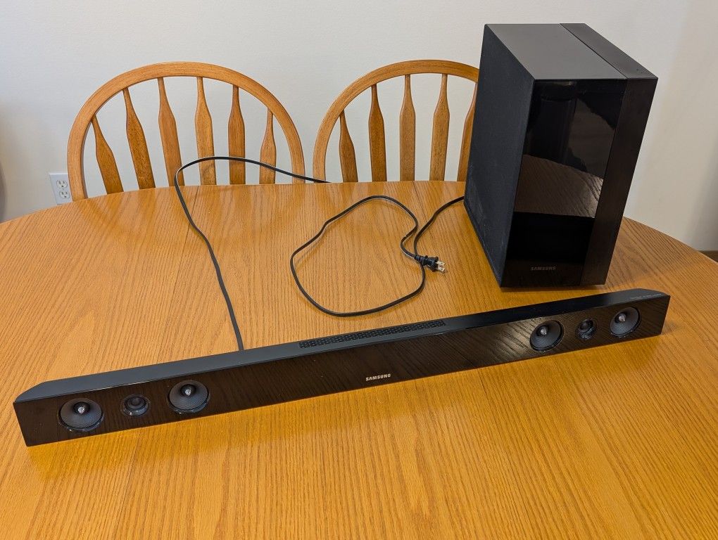 Samsung Soundbar With Wireless Subwoofer