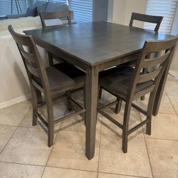 Ashley Signature Kitchen Table & Chairs
