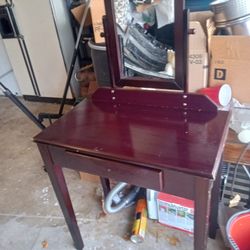 Make up  Desk 
