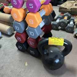new complete set of 5,8,10,12,15lb neoprene dumbbells and 30lb kettlebells 