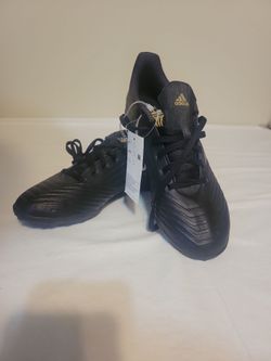 Men's Adidas active shoes sz 71/2