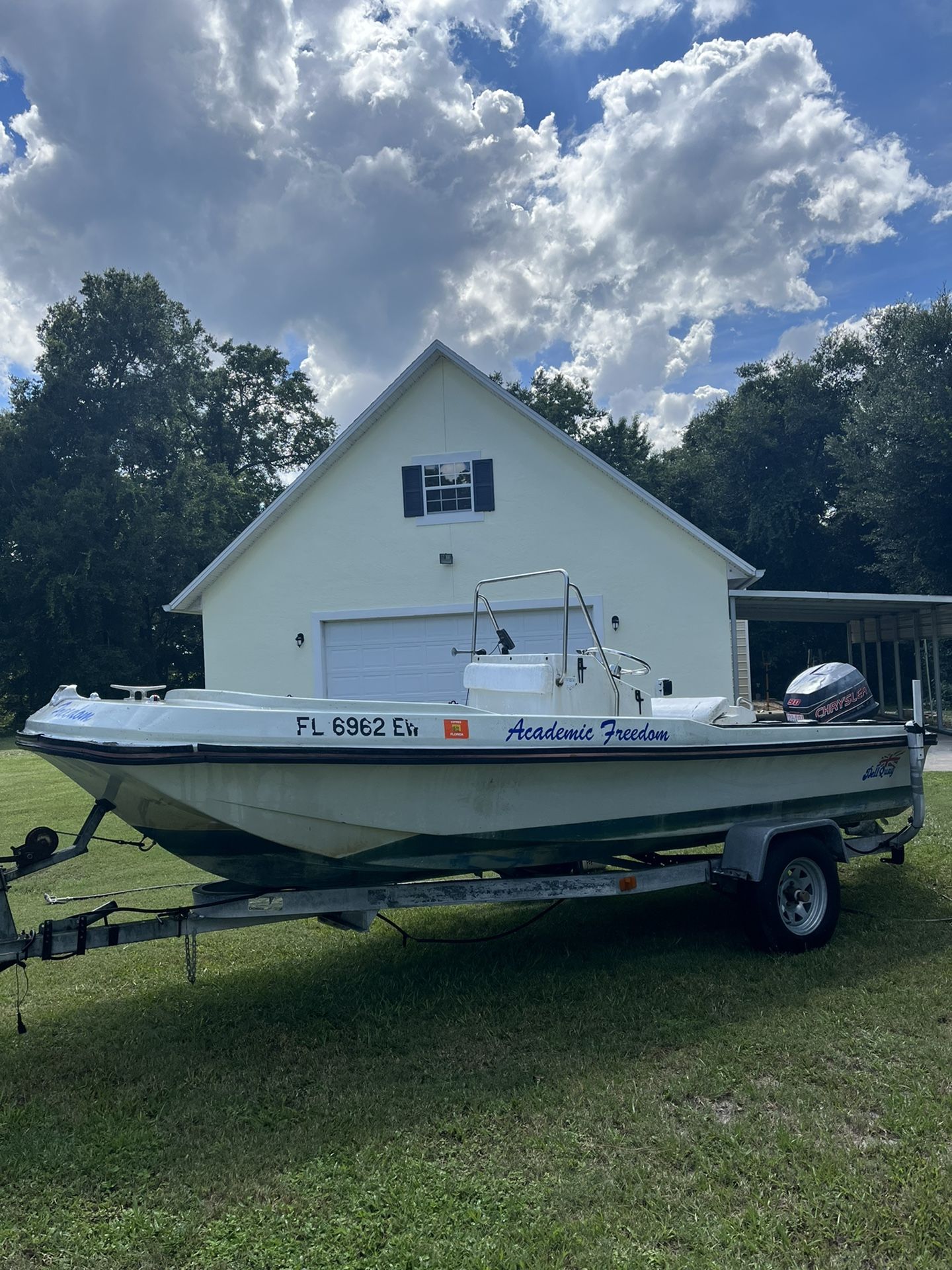 17 Center Console Boat 