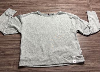 Tommy Hilfiger Gray Crewneck Sweatshirt