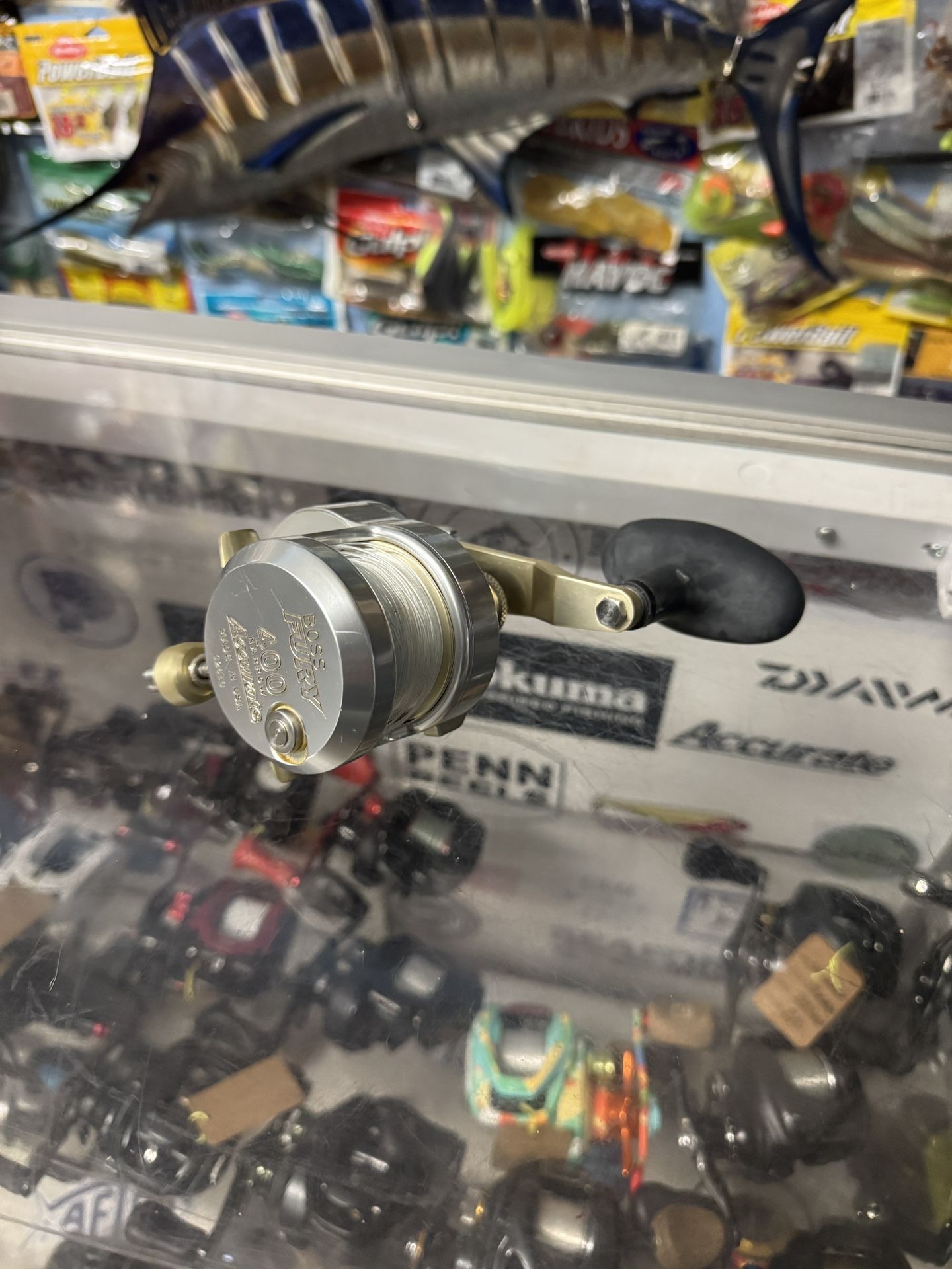 450$ Accurate Fury 400 Two Speed Salt Water Fishing Reel. Like New