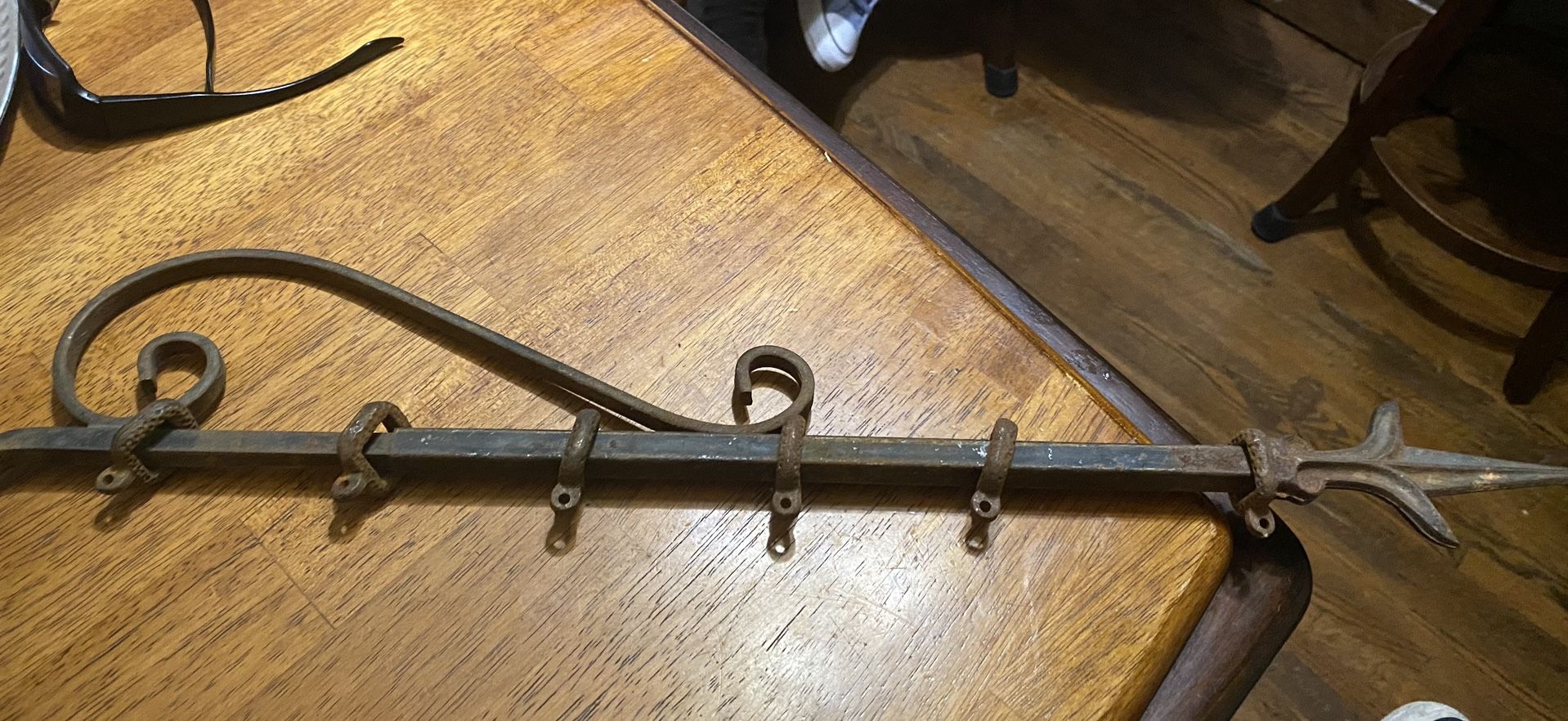 Vintage Rod Iron Sign Holder