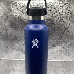 Hydro Flask Standard Mouth Cobalt Blue Insulated Bottle With Flex Cap 18 OZ used