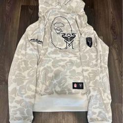 Bape Inter Miami Hoodie (Grey) SIZE XXL FITS LIKE LIKE A OVERSIZED LARGE THOUGH 