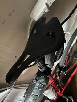 Infinity bicycle seat