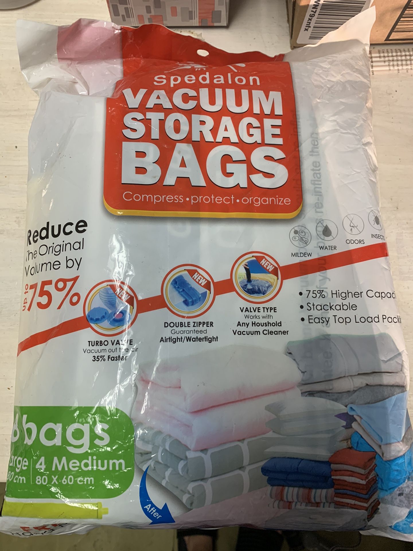 Vacuum Storage Bags - 8 pack bags w/pump