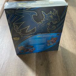 Pokémon Charizard UPC