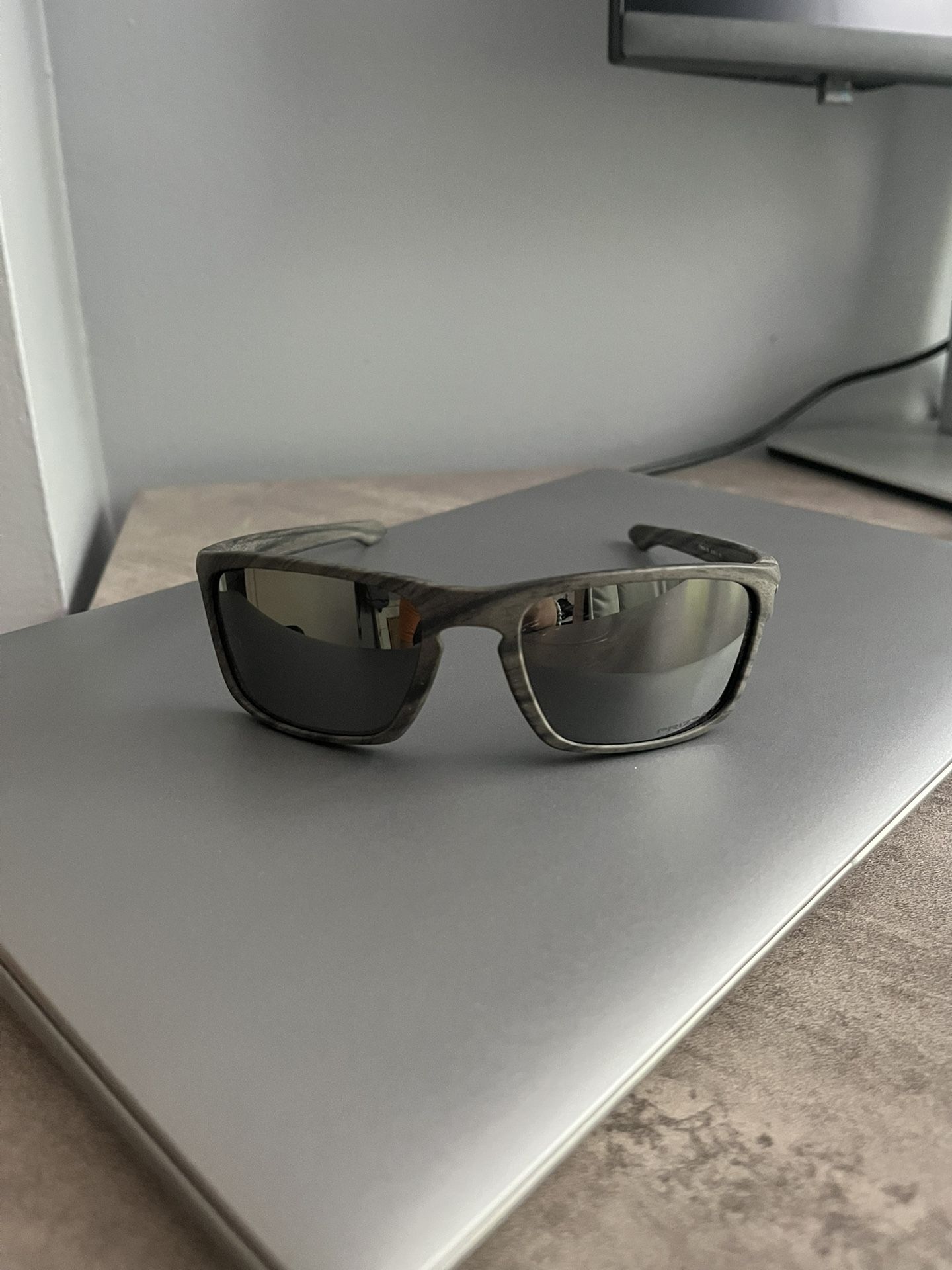 Oakley Sliver Sunglasses