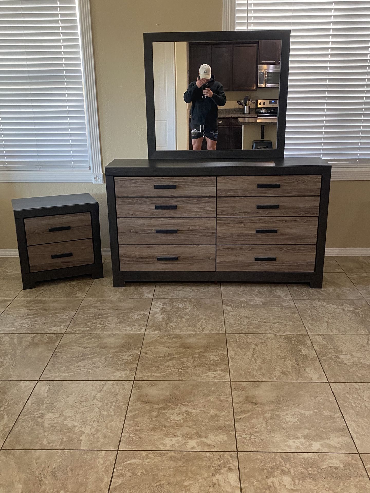Bedroom Furniture Set