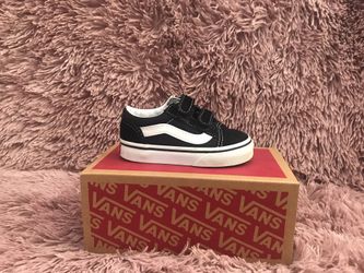Baby shoes