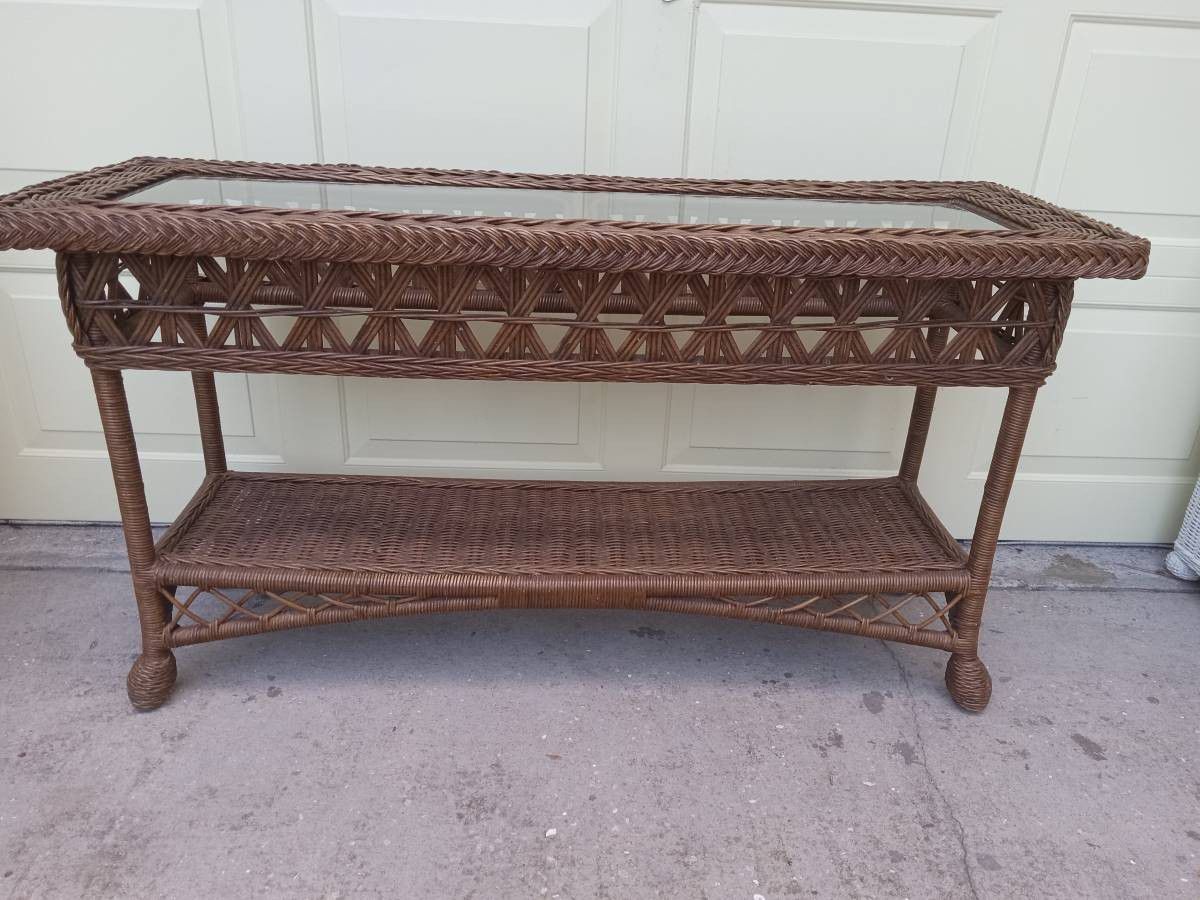 RATTAN/WICKER CONSOLE TABLE, ENTRY TABLE OR SOFA TABLE