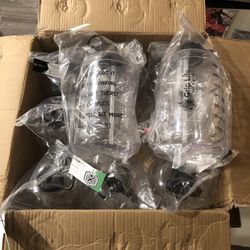 BRAND NEW- BUNDLE SET Gallon Water Bottles