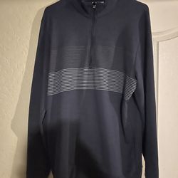TravisMathew Mens 1/4 Zip Sweater Medium
