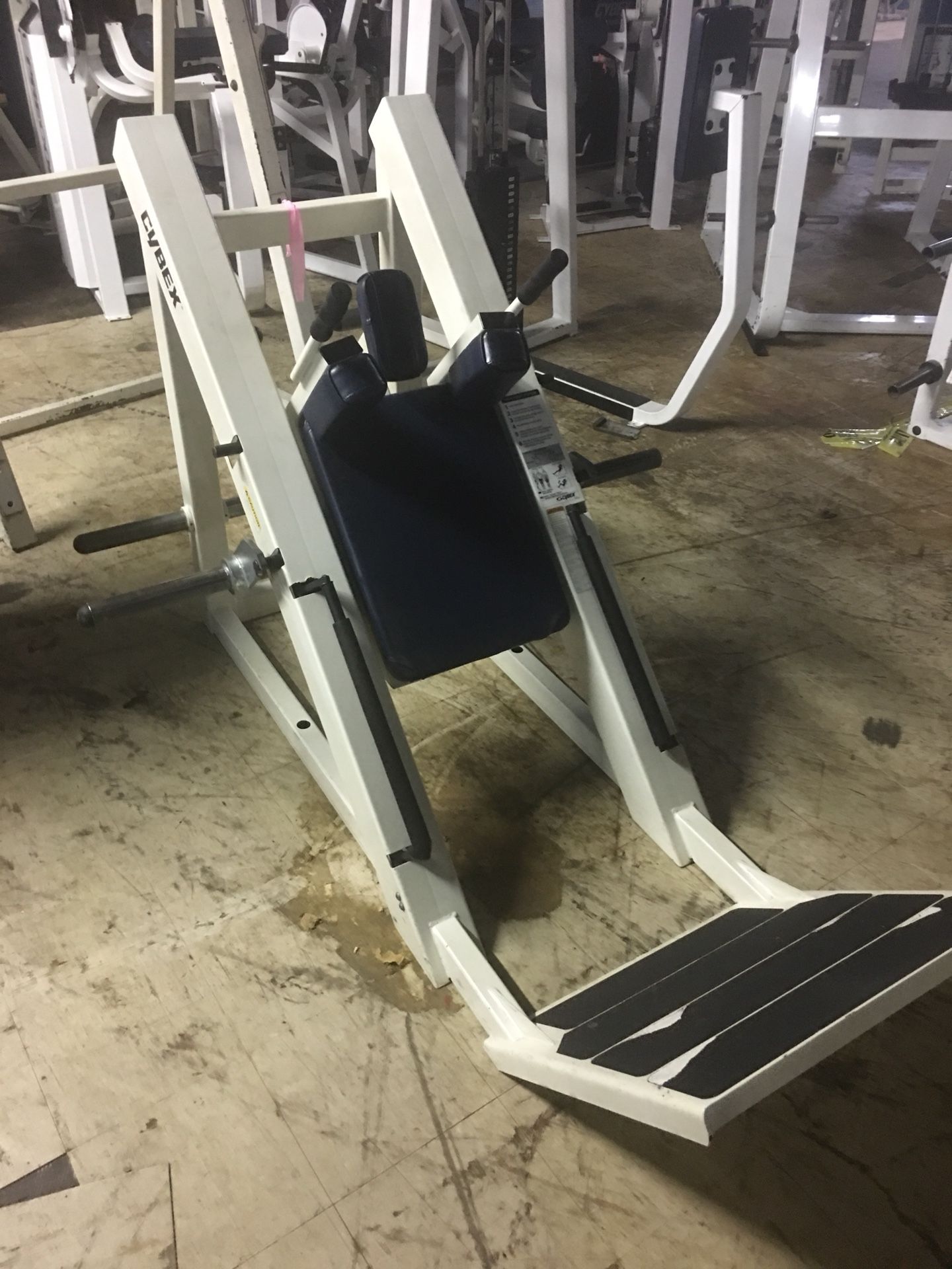Cybex Plate Loaded Commercial Hack Squat for Sale in Houston, TX - OfferUp