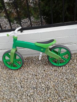 Balance bicycle for toddlers